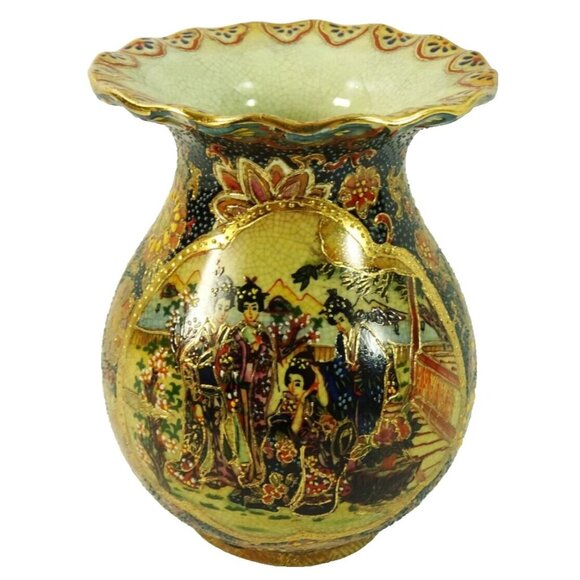 Vintage Japanese Satsuma Vase Scalloped Edges Geisha Butterfly Floral Ceramic - Picture 1 of 10